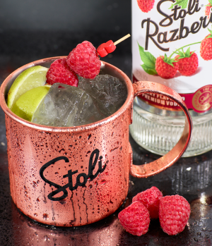 Stoli-Still-life-drinks11698.png